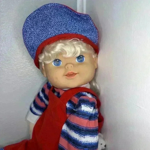 1997 Cititoy Bashful Kids Doll 22 Inch Blonde Girl Red Overalls Blue Eyes - Picture 7 of 13